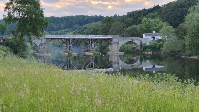 Wye toll bridge at Whitney - SH from Leicester
